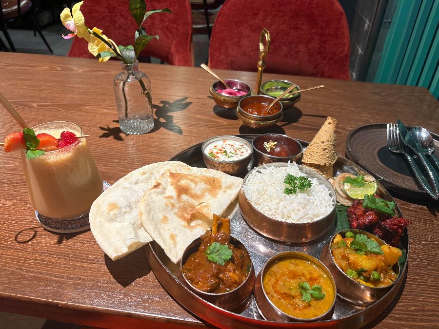 아름다운 색감의 향신료