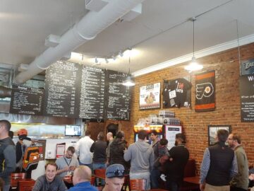 시애틀 숨겨진 보석, Tat’s Delicatessen에서 맛보는 아메리칸 푸드 맛집 여행