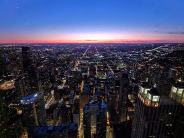 LA의 밤을 밝히는 홍콩반점0410, 한국의 맛을 찾아 떠나는 특별한 미식 맛집 여정