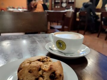 시애틀, 그 비 내리는 풍경 속 따스한 위로, Monogram Coffee 맛집 여정