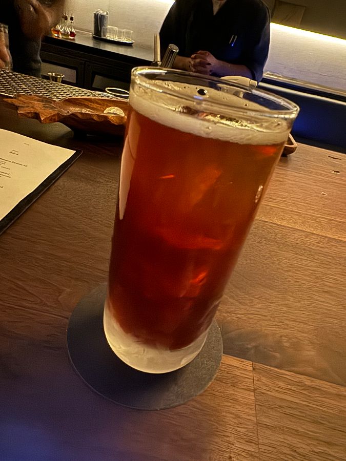 Above Board 칵테일