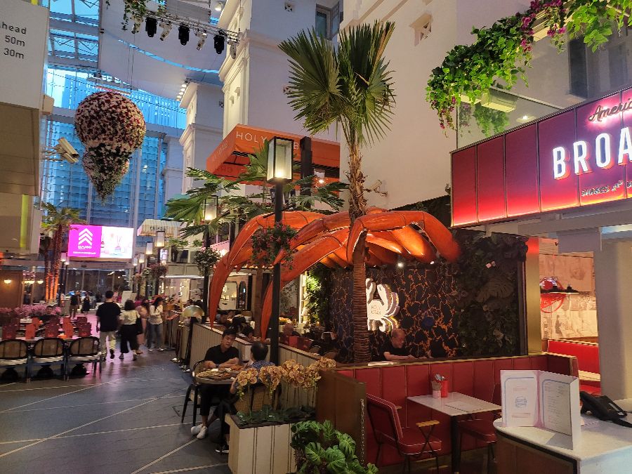 차임스 몰 전경