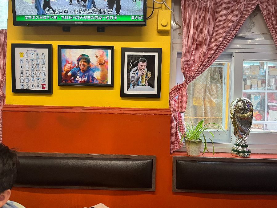 C.C. Pizza 내부 인테리어