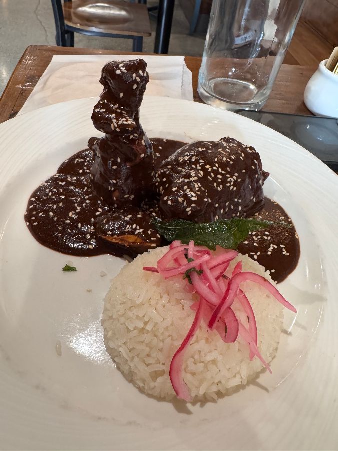 Juventino 레스토랑 내부