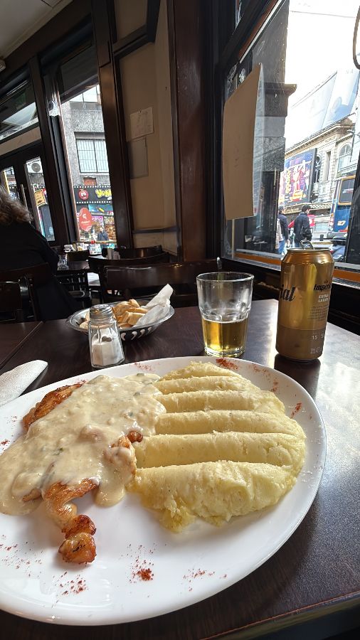 카페 내부 장식