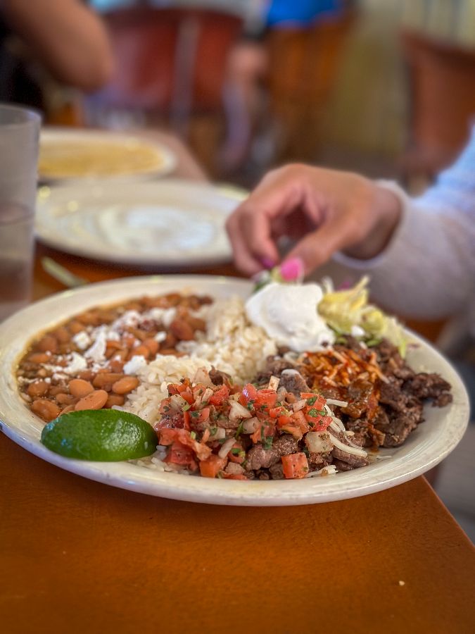 칸티나 마야후엘 내부