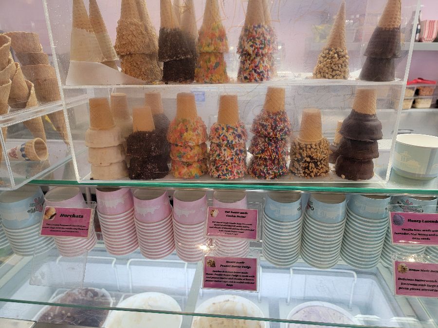 아이스크림 가게 내부