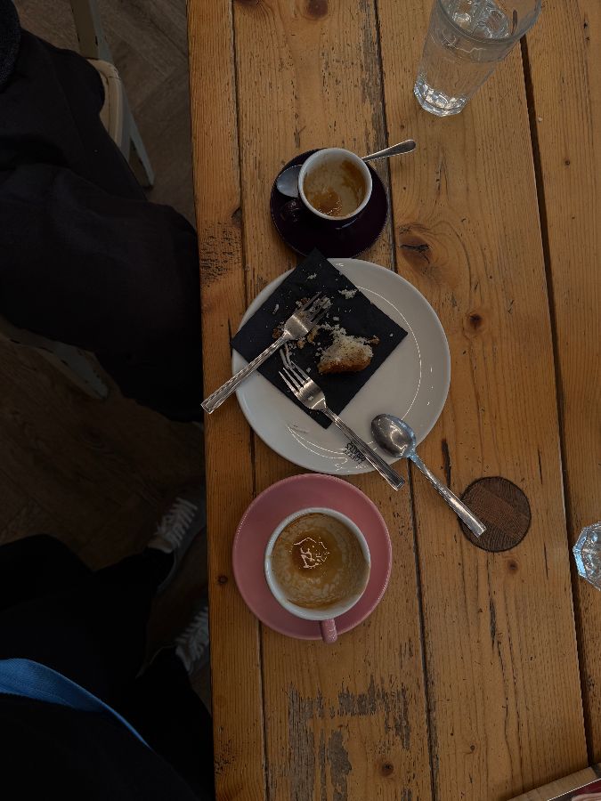 카페 외부 모습