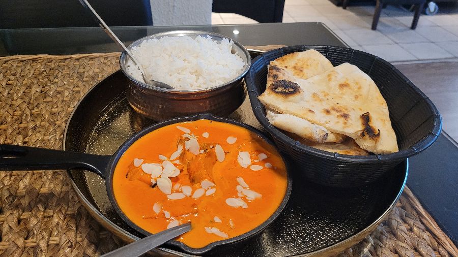 커리 마살라 내부 모습