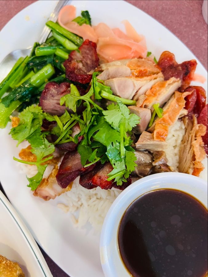 테이블 위에 놓인 팟시유