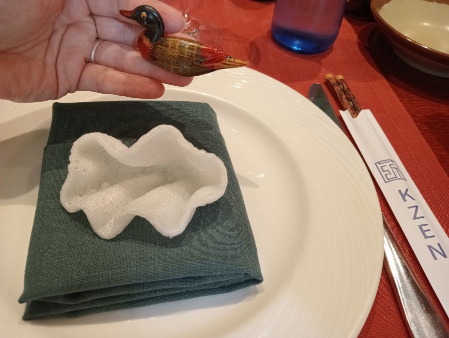 레스토랑의 다양한 요리들