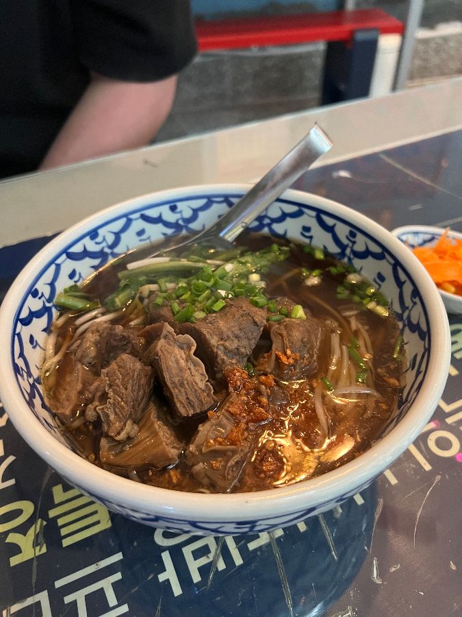 가게 내부 전경