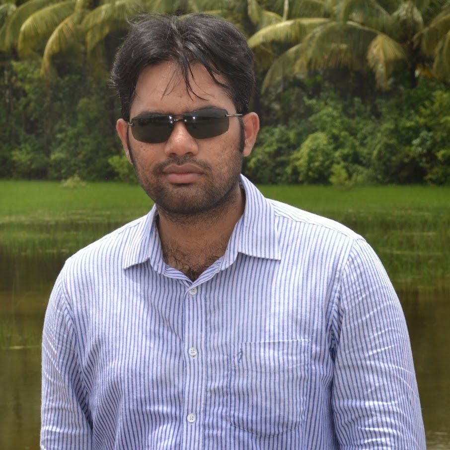 깔끔하게 정돈된 식탁