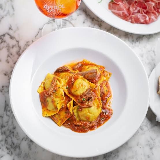 달콤한 초콜릿 무스