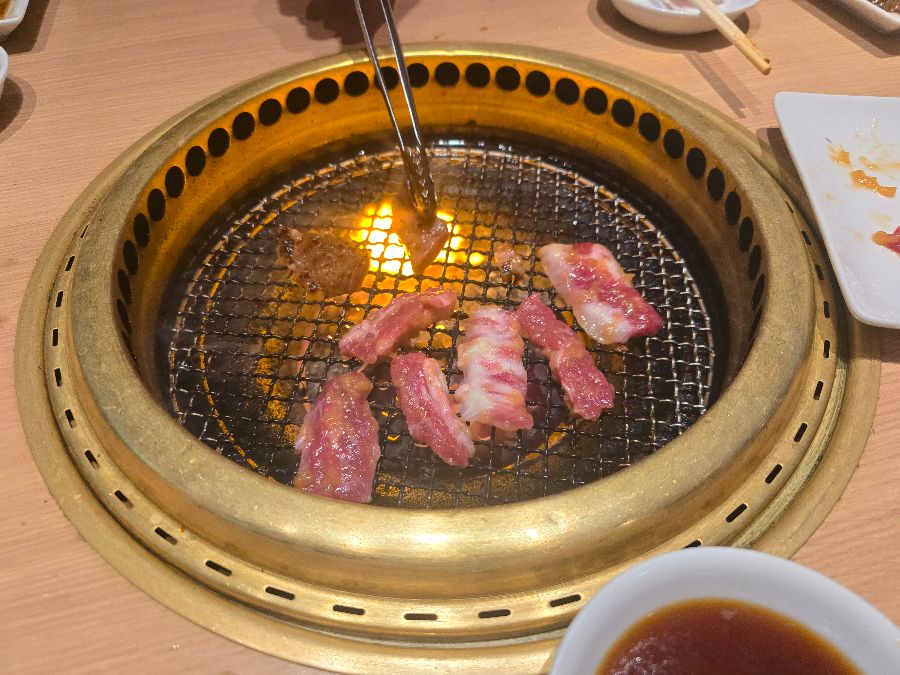 아름다운 마블링이 돋보이는 소고기