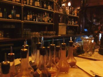 LA 다운타운 The Wolves, 시간을 초월한 미식의 맛집 서사