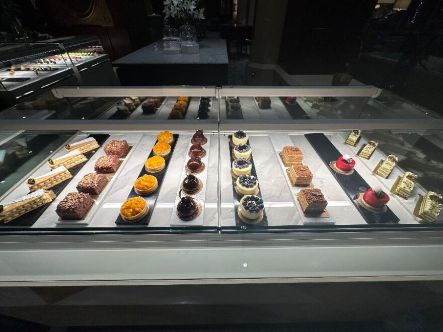 나일 강변의 오아시스, 카이로 리츠칼튼 로비 라운지에서 맛보는 특별한 시간여행