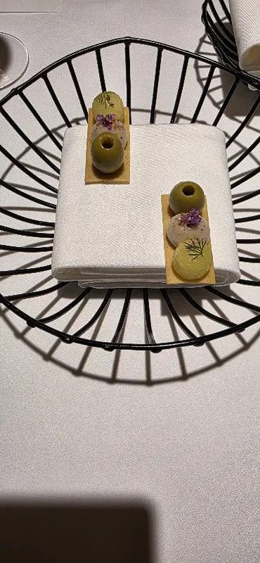 달콤함이 가득한 화이트 초콜릿 샌드