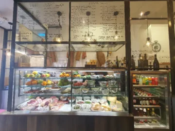 콜로세움 근처 이탈리아 맛, 친절함이 가득한 로마 파니니 성지