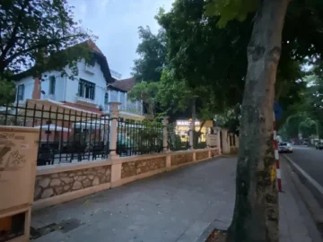 하노이 미식의 정수, 고풍스러운 공간에서 즐기는 특별한 맛집 미식 경험