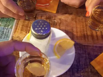 세비야 밤 문화의 정수, 아말가마에서 펼쳐지는 황홀한 음악 “지역명” 미식 기행