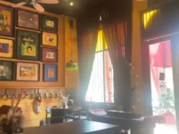 푸켓에서 만나는 인도 영화 한 편, 볼리우드 레스트로 & 바에서 맛보는 이국적인 추억과 황홀경의 미식 경험