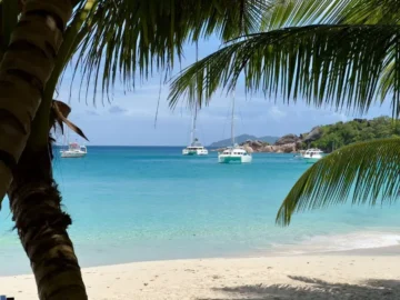세이셸 앙스 라치오 해변의 낙원, Lazio Beach Bar에서 만나는 인생 칵테일 맛집