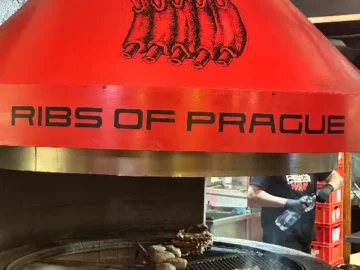 프라하 미식 여행의 정점, 립스 오브 프라하에서 맛보는 인생 립!