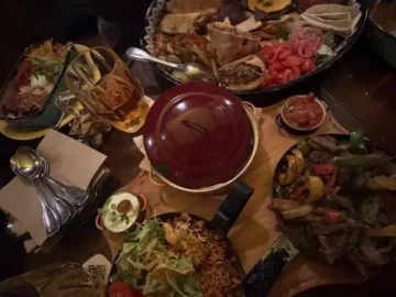 프라하 미식 여행의 정점, 숨겨진 멕시코 맛집 탐험기