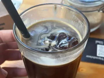 부다페스트 골목길 숨은 보석, 특별한 브런치 맛집 탐험기