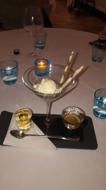 레스토랑 외부 테라스