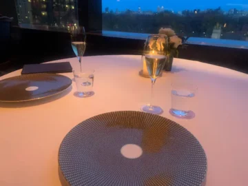 센트럴 파크의 야경과 함께, 뉴욕 미슐랭 맛집 “Per Se”에서 10주년 기념 만찬