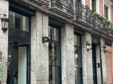 마드리드 골목길 숨은 보석, 코르테스 지구 최고의 커피 맛집 탐험기