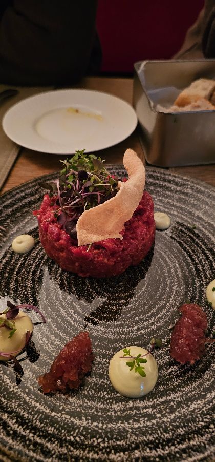 톡 쏘는 탄산이 매력적인 음료