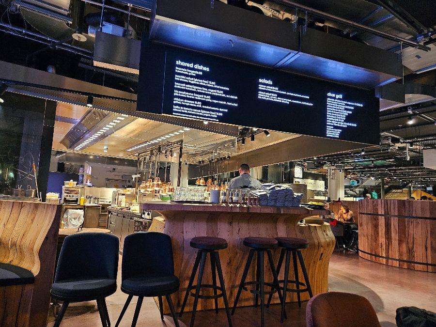 Love Bridge의 내부 모습