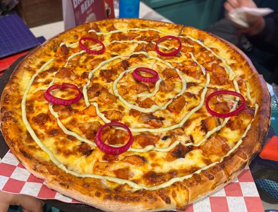 파니르 티카 피자