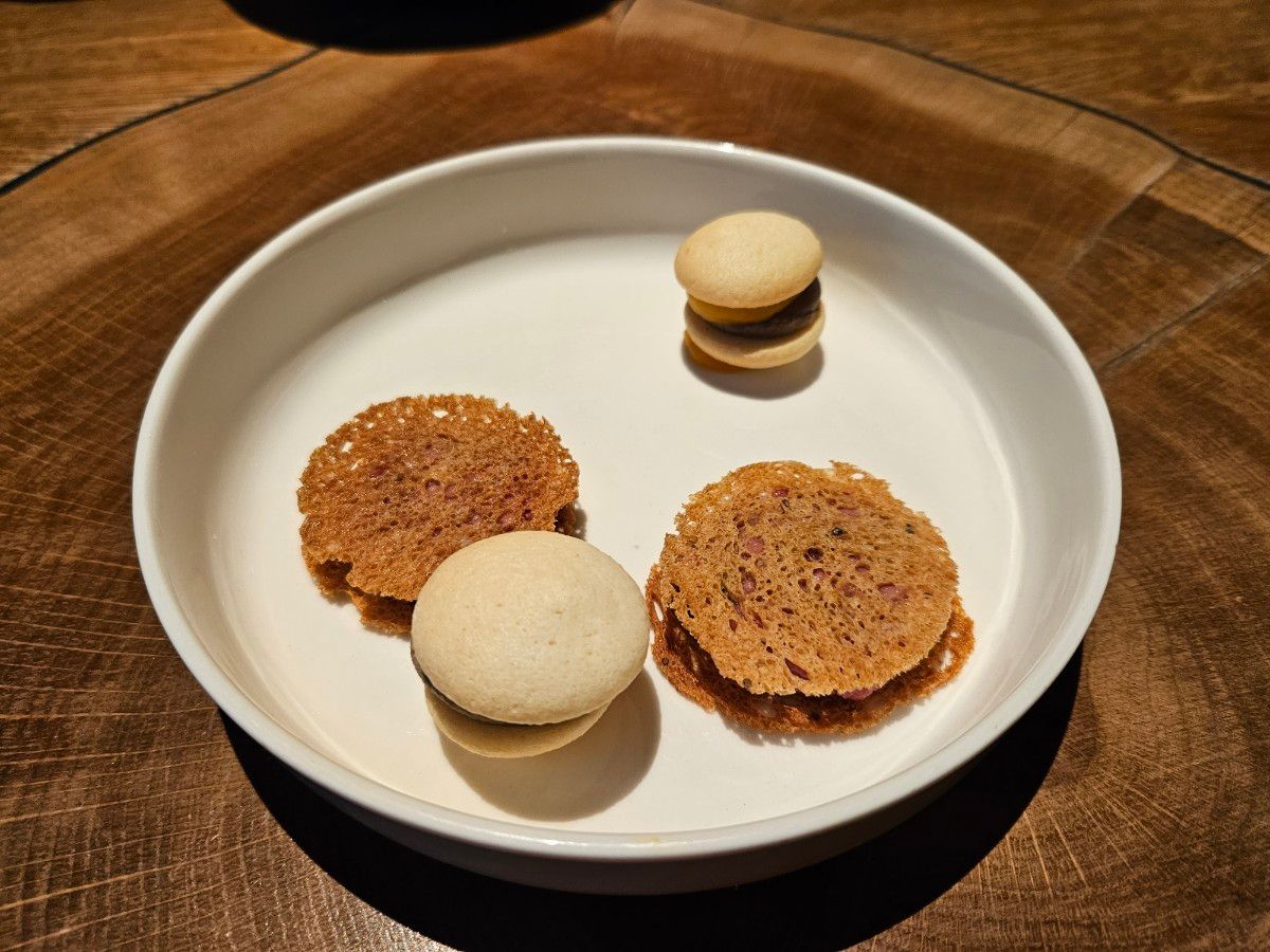 아름다운 디저트 플레이팅