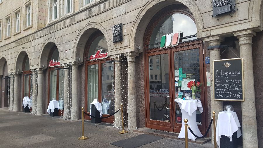 AMANO Ristorante의 고풍스러운 외관