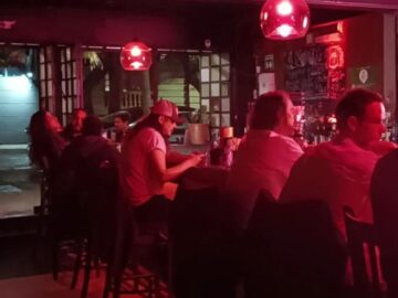 라 콘데사 맛집, 영화 같은 한 잔에 취하는 낭만 바