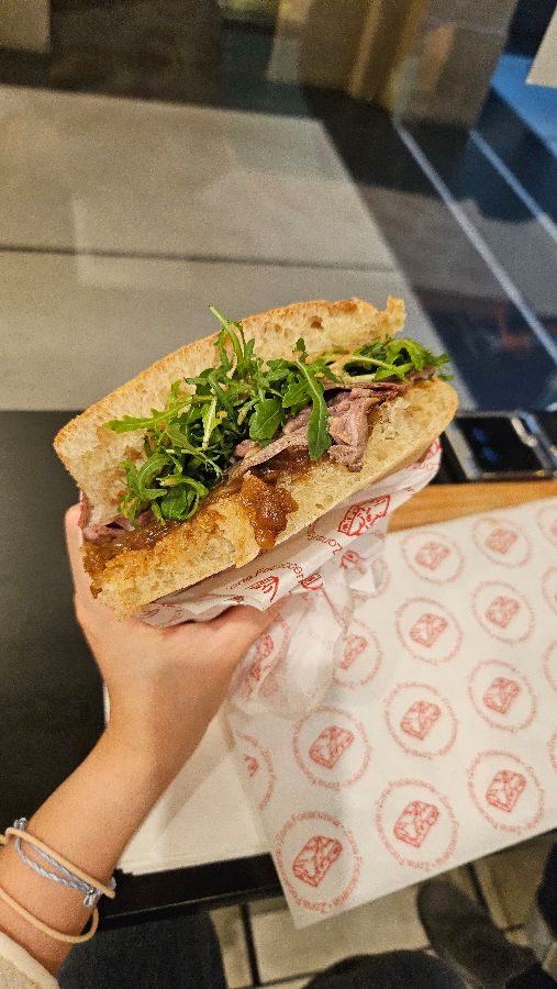 로스트 비프 포카치아