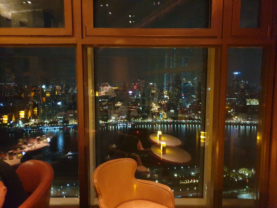 상하이 데디니텔리의 야경