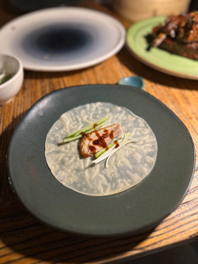 팬케이크에 싸인 북경 오리