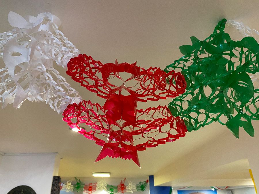 화려한 천장 장식