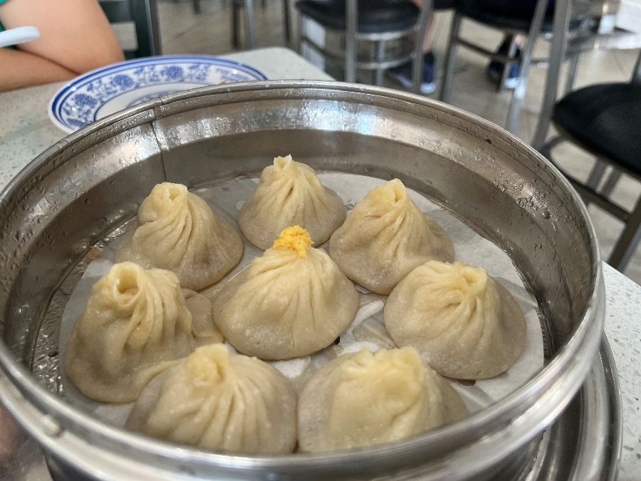 테이블 위 음식