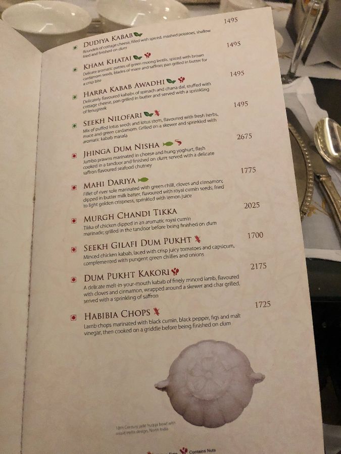 고급스러운 식기류