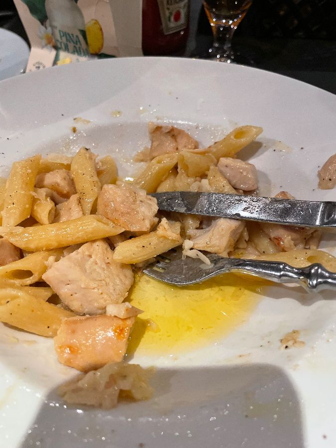 Laughing Duck 내부