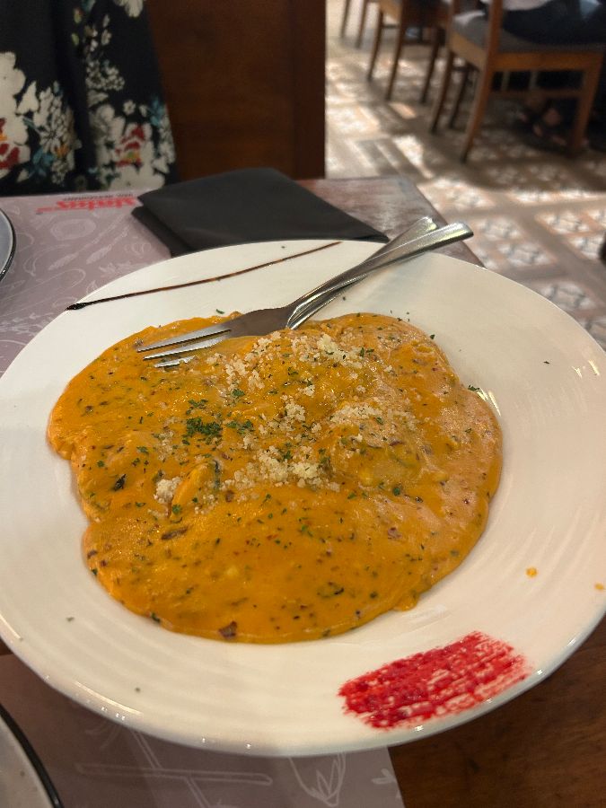 Spesso Gourmet Kitchen 음식