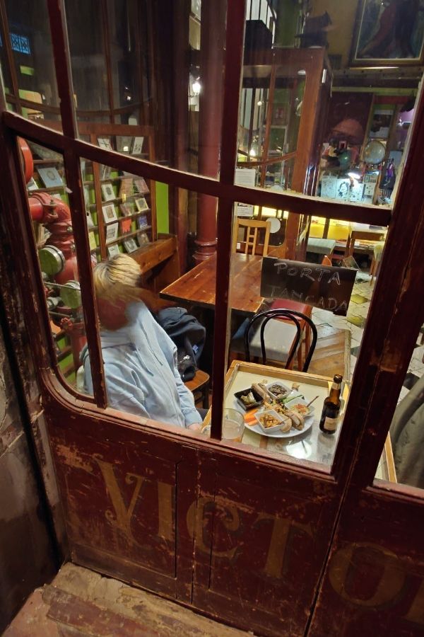 레스토랑 내부 장식