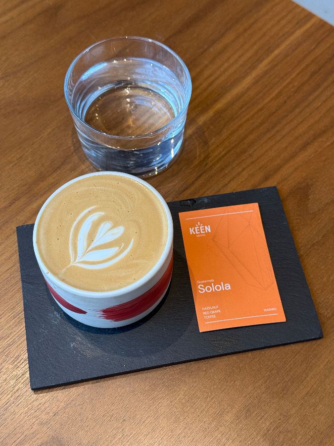 Elevate Coffee Lab의 디저트