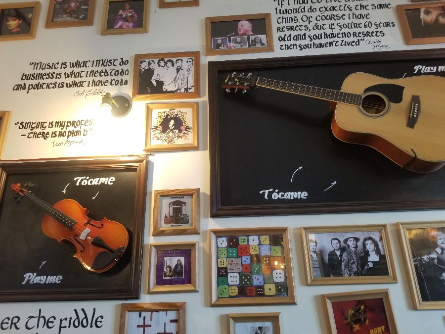 몰리스 내부 장식